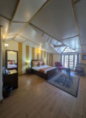 The Palace Balvedere Hotels in Nainital