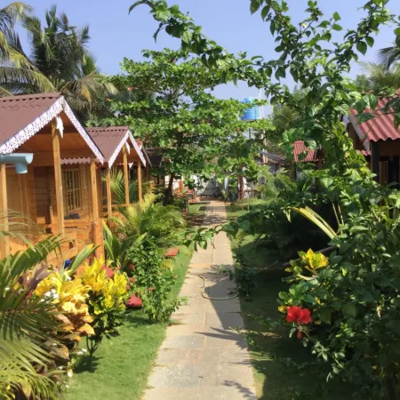 Happy Shack Beach and Wooden Huts