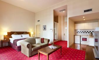 Grand Hotel Melbourne