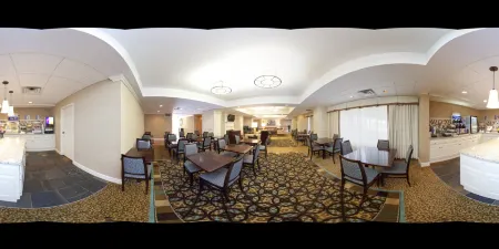 Holiday Inn Express INDIANAPOLIS AIRPORT by IHG