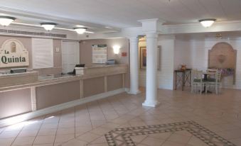 La Quinta Inn by Wyndham Bakersfield South