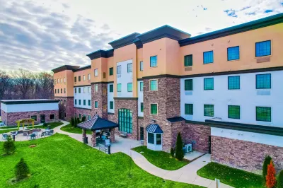 拉斐特Staybridge Suites飯店 Ivy Tech Community College Lafayette附近的飯店