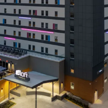 Aloft Memphis Downtown