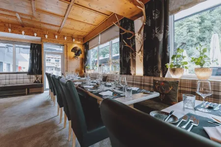 Der Gollinger Отели в г. Hinterglemm