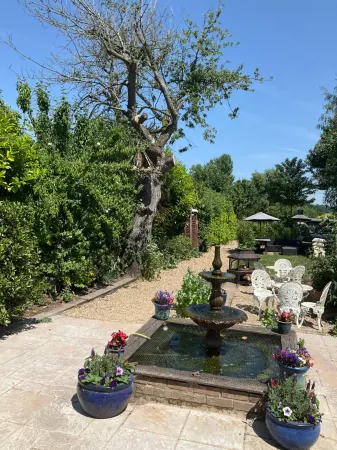 Melody House Bed and Breakfast Отели в г. Уиссонсетт