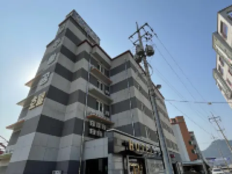 Goheung Aerospace Hotel 高興郡酒店