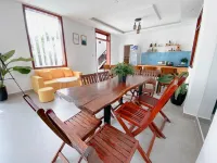 Nha Bong Villa Hotels in Duy Phuoc