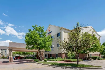 Comfort Suites Fort Collins Near University Отели рядом с достопримечательностью «Библиотека Каунсил Три»