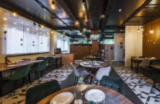 Lamont Apart Hotel