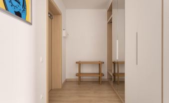 YES Marata Apart-Hotel