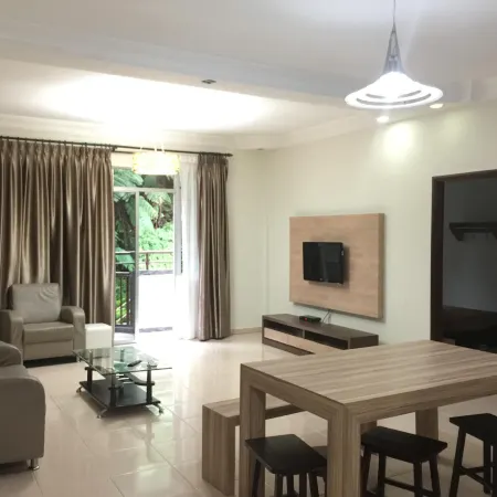 Cameron Pasar Malam Apartment @ Crown Imperial Court