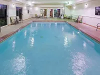 Hampton Inn & Suites Waxahachie - Pools