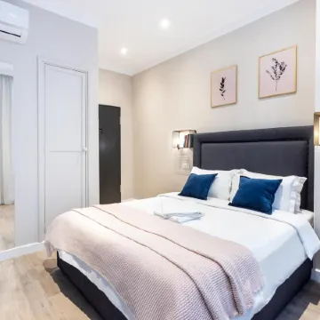 DeGoya Studios Bucharest Old Town