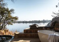 Victoria Falls River Lodge - Romantic