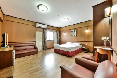 โรงแรมไนซ์ พาเลซ โรงแรมใกล้สถานีรถไฟฟ้าอารีย์