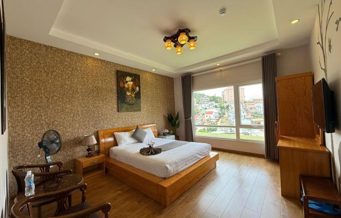 Redhouse Dalat Hotel