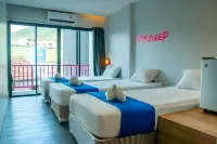 Slumber Surf Phuket Kata
