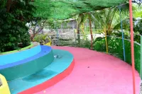 Eden Resort - Parkplatz