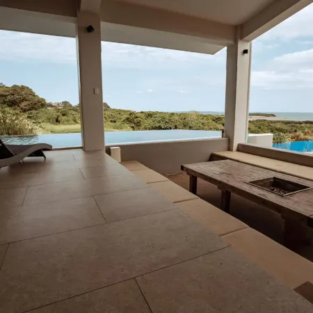 Marinx Poolvilla Nakandakari