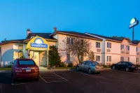 Days Inn by Wyndham West-Eau Claire Hotels in Union