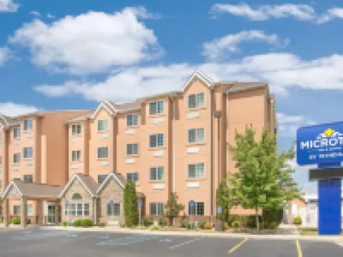 Microtel Inn & Suites by Wyndham Tuscumbia/Muscle Shoals Hotels in Colbert County