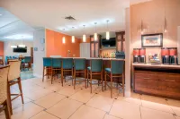 Residence Inn Wilmington Landfall - バー