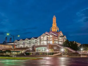 Renaissance Mobile Riverview Plaza Hotel