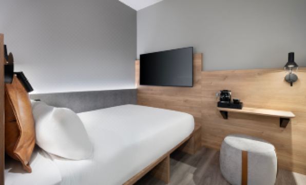 Moxy London Piccadilly Circus