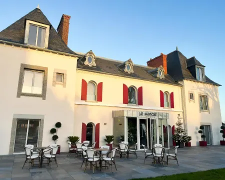 Hotel le Manoir du Roselier Hotels in Plérin