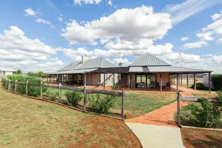 Owl Head Lodge