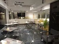 Shelton Airport Hotel - sarapan