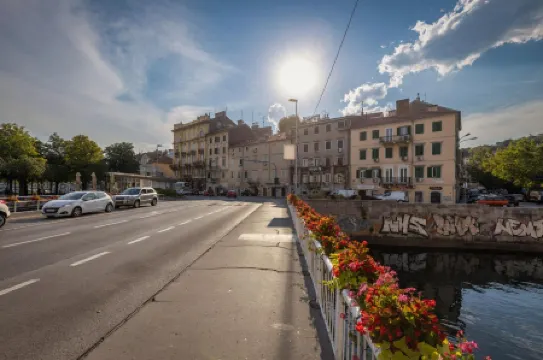 Bella Vita Apartments