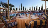 Kouros Hotel - breakfast
