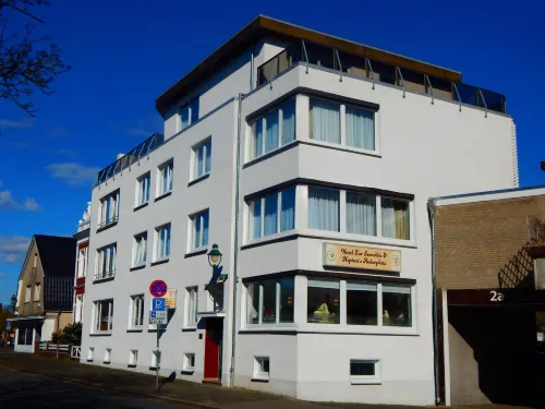 Hotel Neptuns Ankerplatz & Zur Seerobbe Các khách sạn ở Cuxhaven