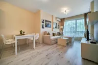 Relax Apartment in Varna South Bay