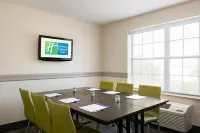 Holiday Inn Express & Suites Sarasota East - I-75 Hotels in Bee Ridge