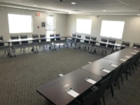 Candlewood Suites Fort Wayne - NW by IHG