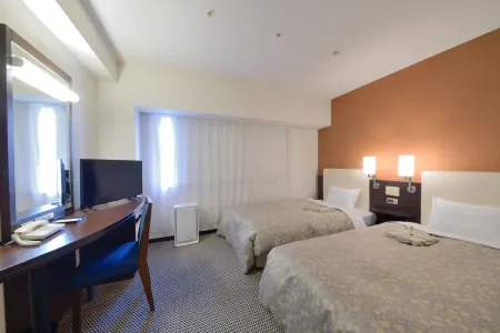 Takaoka Manten Hotel Ekimae