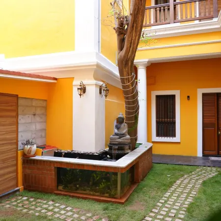 Pearl Bell Villa