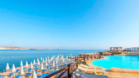 DoubleTree by Hilton Malta in Bugibba