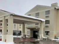 Wingate by Wyndham Pittsburgh/West Mifflin Hotels in West Mifflin
