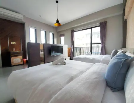 East Cube B&B Отели в г. Пиндун