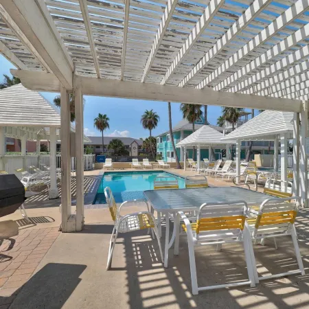 Seashell Village Resort Near the Beach with Kitchens