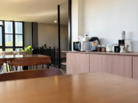 โรงแรม เดอะ โมเดล การ์เด้น โรงแรมในอำเภอเมืองยโสธร