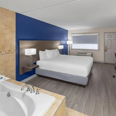 Angel Inn Near Imax, a Travelodge by Wyndham