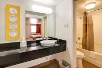 Motel 6 Dallas, TX - Forest Lane