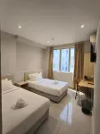 Swing & Pillows @ Damansara Jaya - 2 звезды