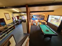 Chateau Backpackers & Motels - Nhà nghỉ