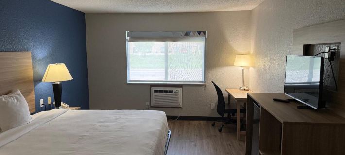 Baymont by Ames Hotels in Ames