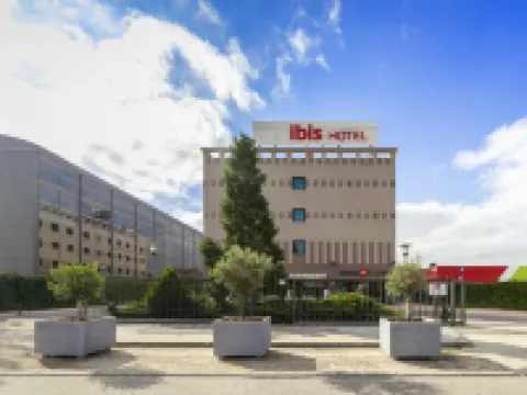 Ibis Madrid Alcala de Henares la Garena Hotels near Complejo El Olivar SL.